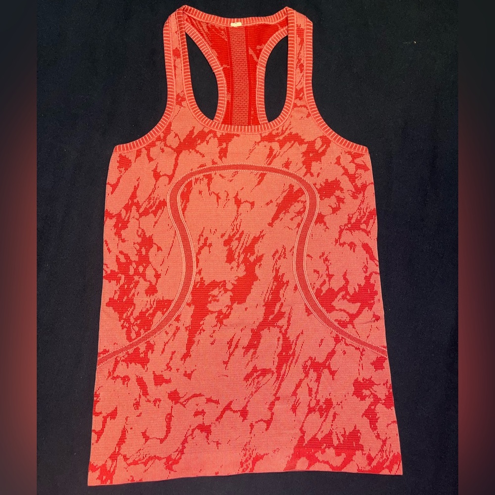 Lululemon Swiftly Tech Racerback Seamless Activewear Tank Top Pink Camo Size 4